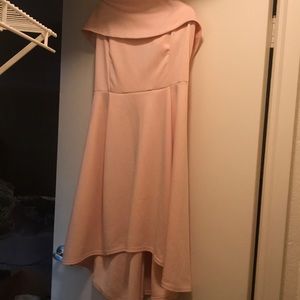 Blush boohoo dress with tags